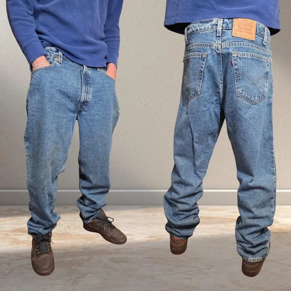 Vintage 90's Made in USA Levi 550 Denim Jeans (36x34)